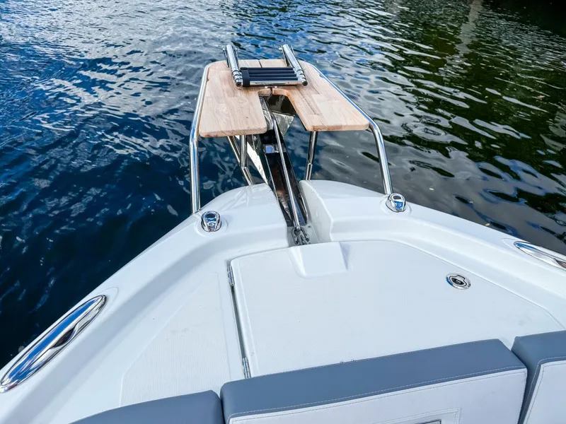 Slide: The Image of Wellcraft 38 T-Top 2026 - 5849055