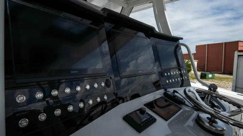 Slide: The Image of Tidewater 380 CC Adventure 2026 - 5799874