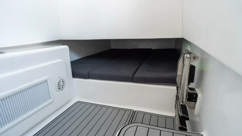 Slide: The Image of Front Runner 39 2026 - 5826800