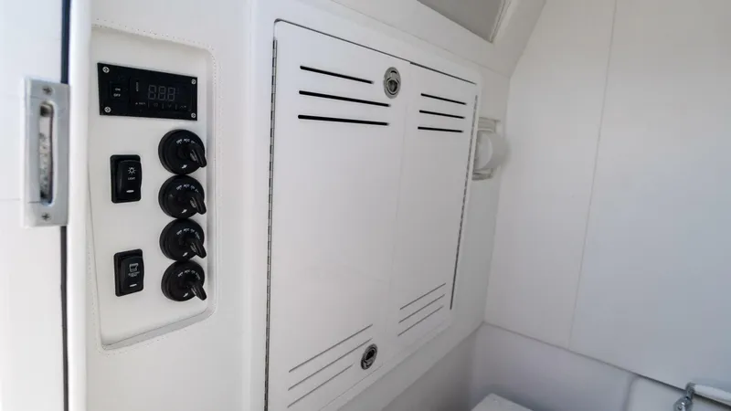 Slide: The Image of Front Runner 39 2026 - 5826801