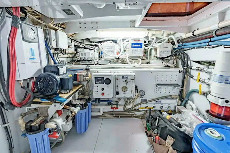 Slide: The Image of Merritt 55 Convertible 1981 - 5759624