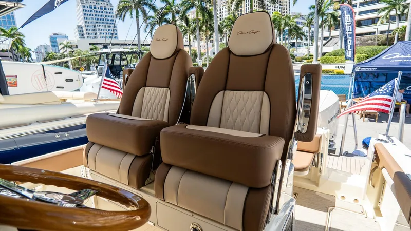 Slide: The Image of Chris-Craft Catalina 2026 - 5799959
