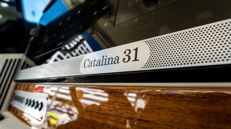 Slide: The Image of Chris-Craft Catalina 2026 - 5799948