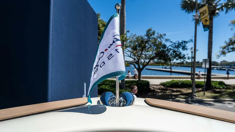 Slide: The Image of Chris-Craft Catalina 2026 - 5799915