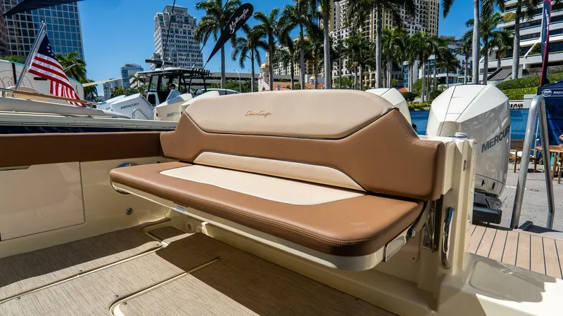 Slide: The Image of Chris-Craft Catalina 2026 - 5799898