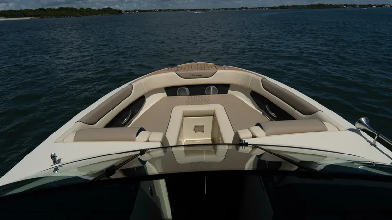 Slide: The Image of 28 16 - 5799978