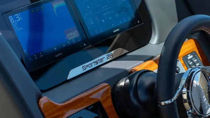 Slide: The Image of 28 17 - 5799979