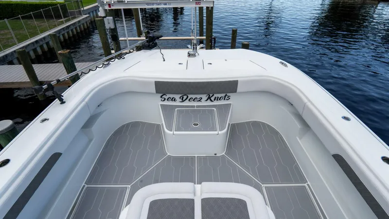 Slide: The Image of Front Runner 43 2025 - 5821615