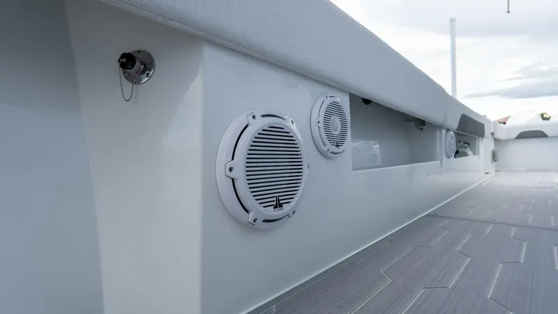 Slide: The Image of Front Runner 43 2025 - 5821627