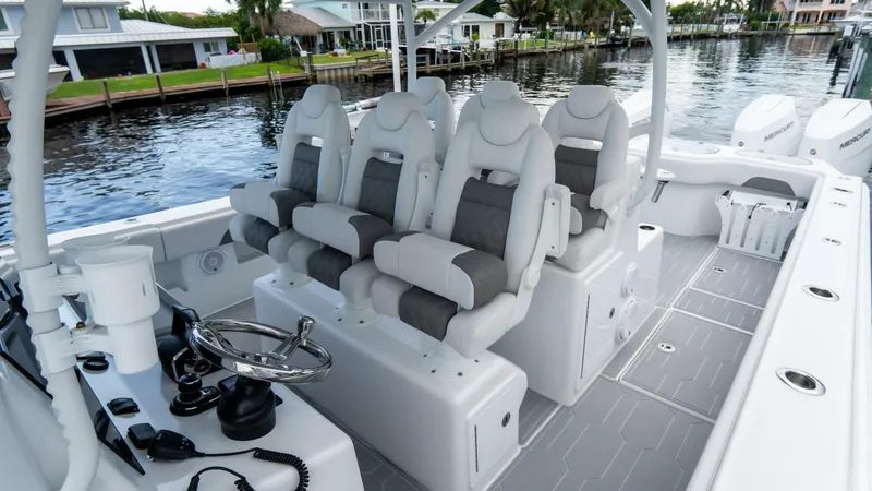 Slide: The Image of Front Runner 43 2025 - 5821644