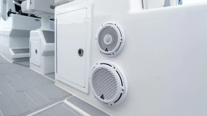 Slide: The Image of Front Runner 43 2025 - 5821650