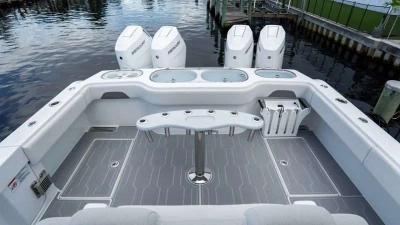 Slide: The Image of Front Runner 43 2025 - 5821653