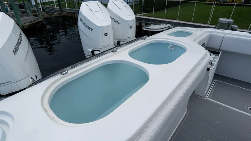 Slide: The Image of Front Runner 43 2025 - 5821664