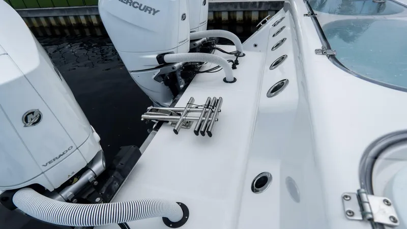 Slide: The Image of Front Runner 43 2025 - 5821667