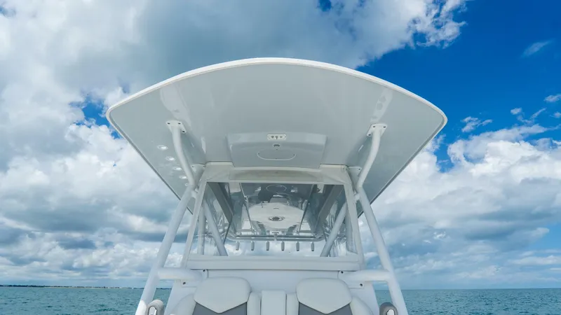 Slide: The Image of Invincible Open Fisherman 2023 - 5800002