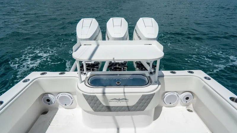 Slide: The Image of Invincible Open Fisherman 2023 - 5800004