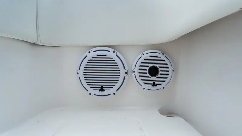 Slide: The Image of Invincible Open Fisherman 2023 - 5800040