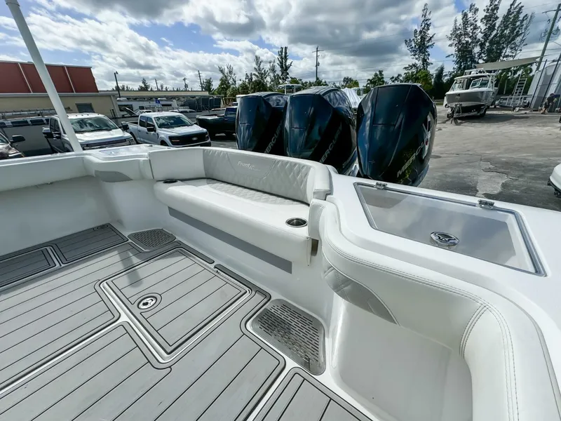 Slide: The Image of Front Runner 36 2023 - 5790194