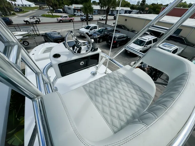 Slide: The Image of Front Runner 36 2023 - 5790197