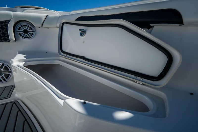 Slide: The Image of Tidewater CC Adventure 2022 - 5800143