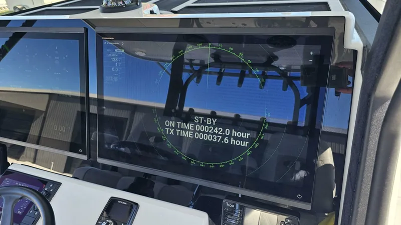 Slide: The Image of Costa Custom 34SV 2025 - 5746322