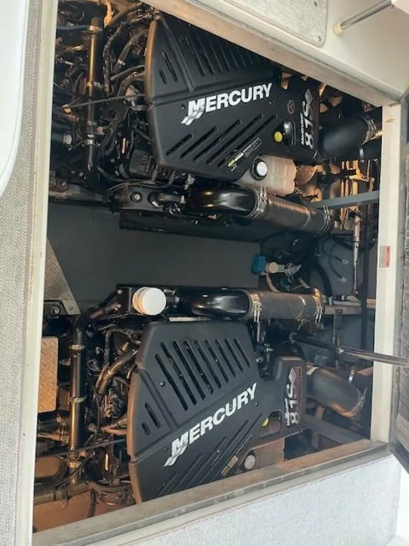 Slide: The Image of Sea Ray 370 Sundancer 1998 - 5754435