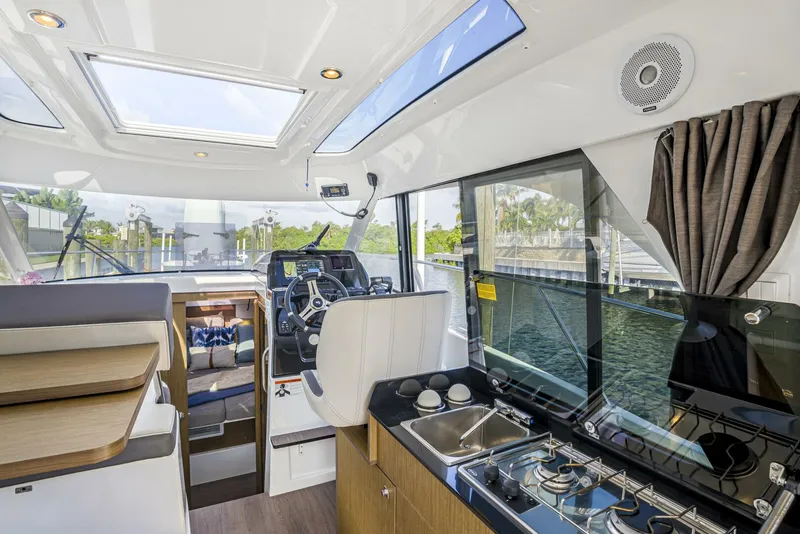 Slide: The Image of Beneteau Antares 9 2021 - 5746447
