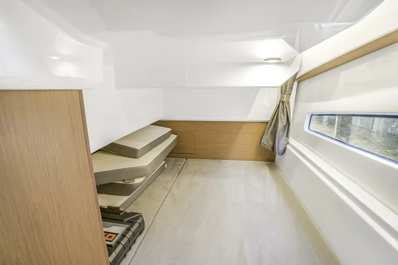 Slide: The Image of Beneteau Antares 9 2021 - 5746441