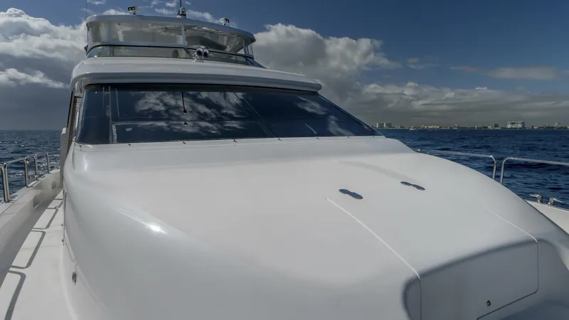 Slide: The Image of Hatteras 80 Gallopin- Bow 2007 Hatteras 80 Gallopin - 5746644