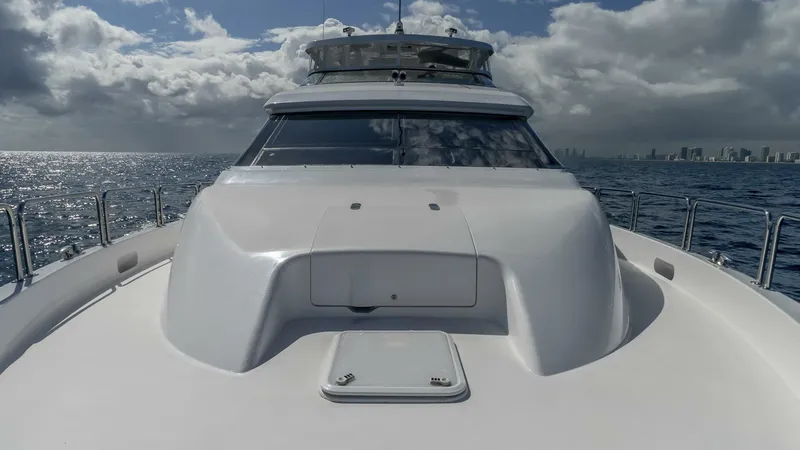 Slide: The Image of Hatteras 80 Gallopin- Bow 2007 Hatteras 80 Gallopin - 5746648