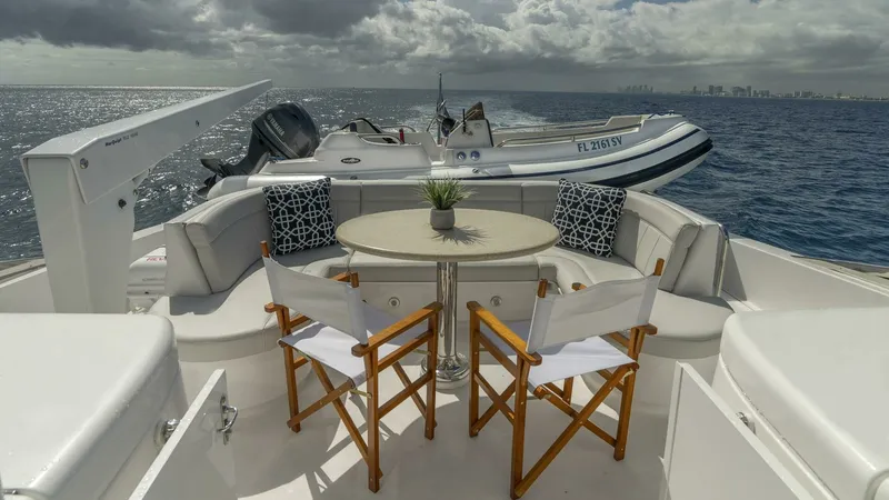 Slide: The Image of Hatteras 80 Gallopin- Flybridge Dinette 2007 Hatteras 80 Gallopin - 7648148