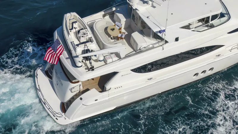 Slide: The Image of Hatteras 80 Gallopin- Starboard Profile 2007 Hatteras 80 Gallopin - 7648094