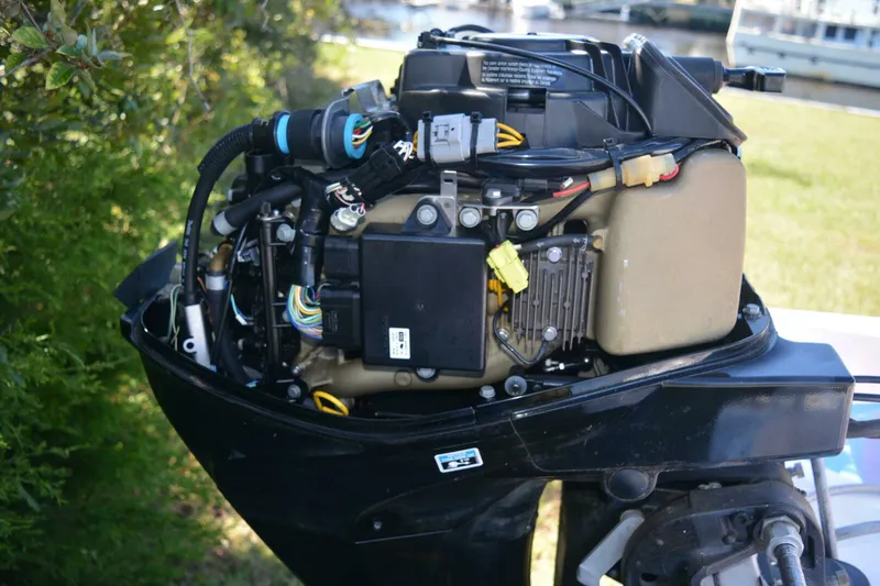 Slide: The Image of Boston Whaler 13 Sport 1990 - 5746830