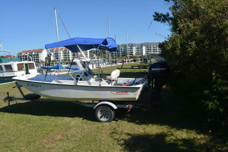 Slide: The Image of Boston Whaler 13 Sport 1990 - 5746814