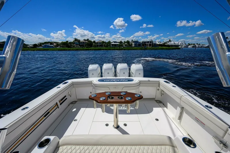 Slide: The Image of Cockpit 2022 Valhalla V41 Center Console MISS ALLIED - 7679735