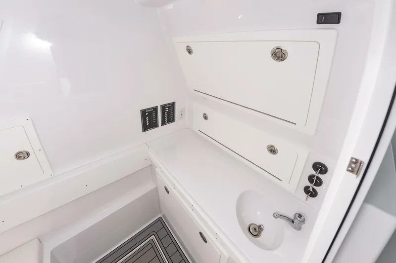 Slide: The Image of 37OnslowBay2025_032 - 5748230