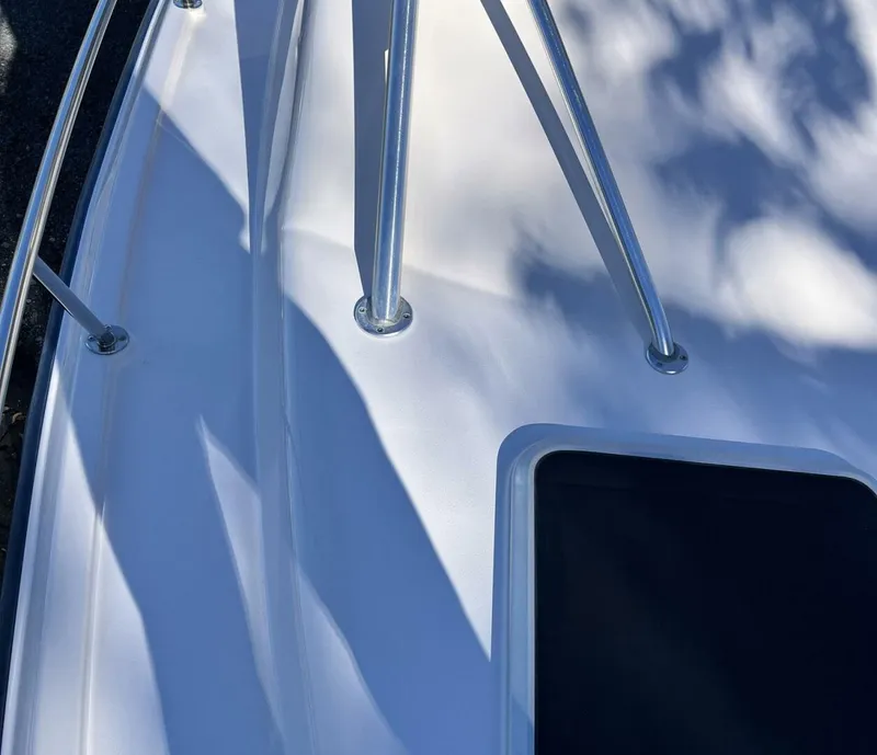 Slide: The Image of Grady-White Express 330 2004 - 5747051