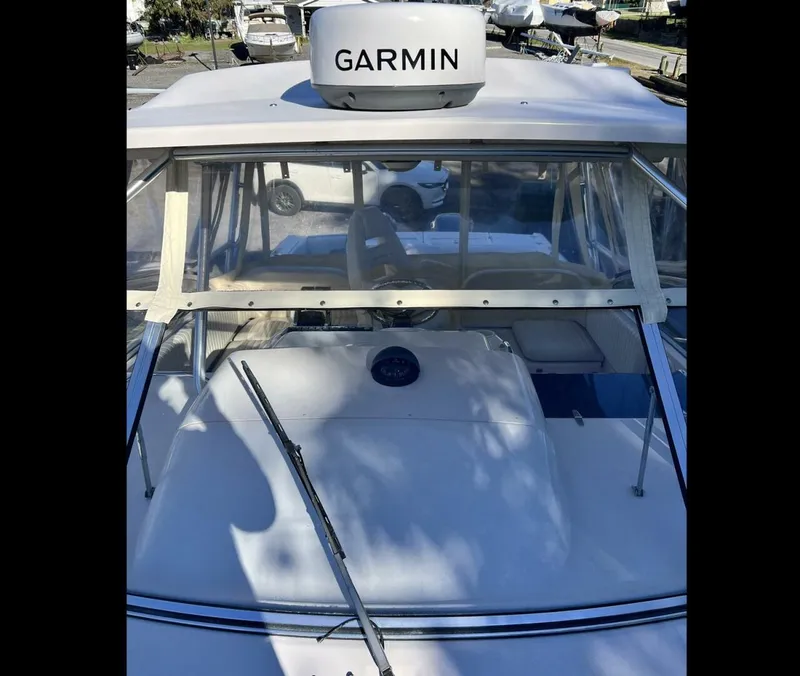 Slide: The Image of Grady-White Express 330 2004 - 5747052