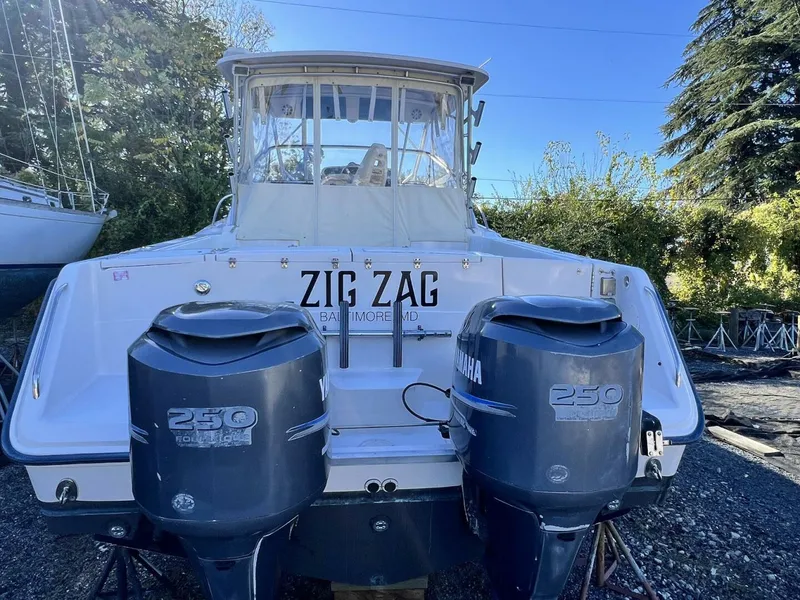 Slide: The Image of Grady-White Express 330 2004 - 5747023