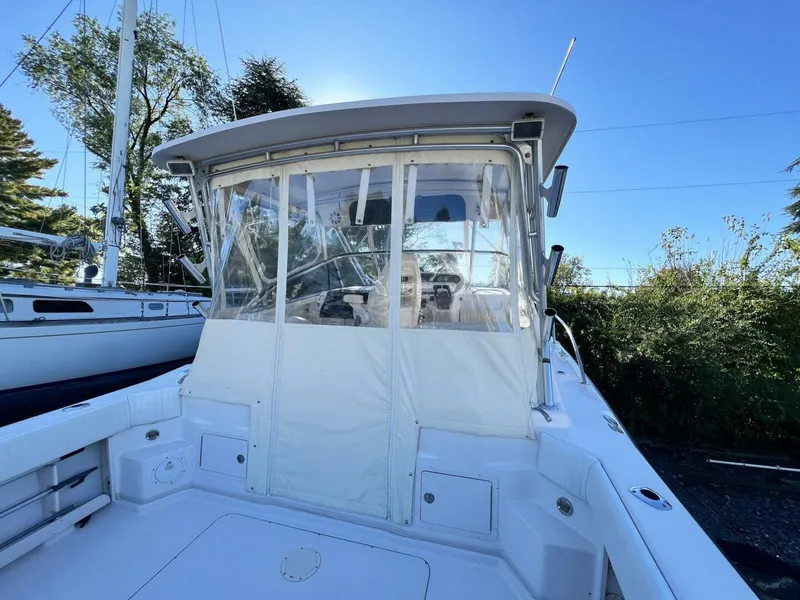 Slide: The Image of Grady-White Express 330 2004 - 5747026