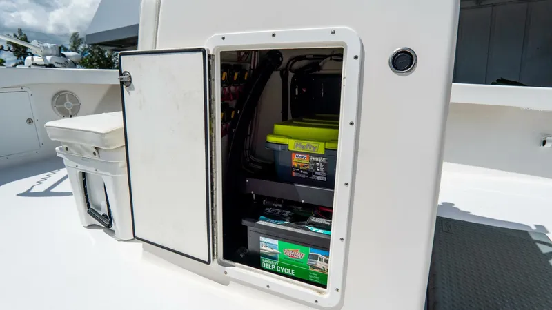 Slide: The Image of Croswait Custom Carolina 2022 - 5800541