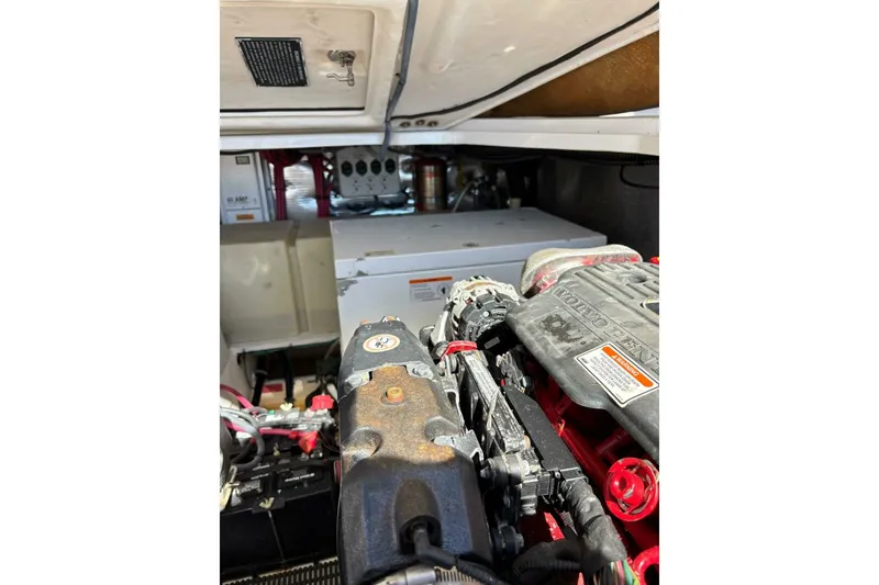 Slide: The Image of Regal 3760 Sportyacht 2007 - 5747570