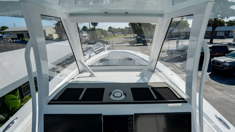 Slide: The Image of Front Runner CC 2025 - 5748902