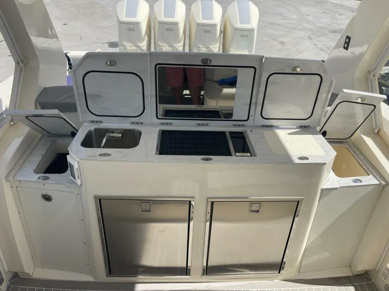 Slide: The Image of Chris-Craft Catalina 30 2020 - 5754983