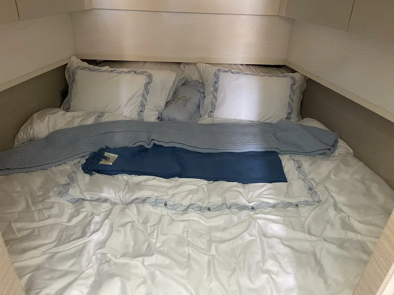 Slide: The Image of Chris-Craft Catalina 30 2020 - 5754972