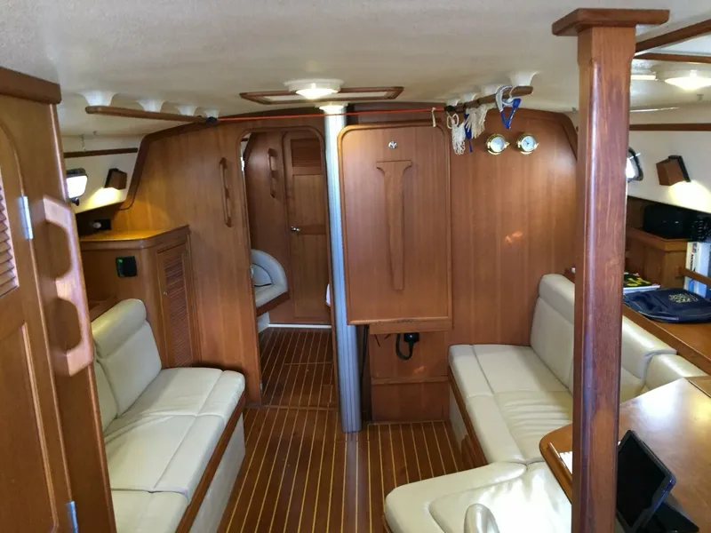 Slide: The Image of Island Packet 420 2001 - 5785692