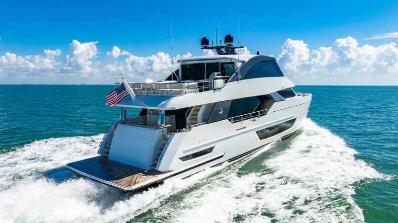 The Image of Ocean Alexander 84R 2020 - 1