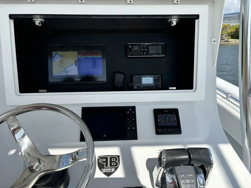 Slide: The Image of Contender 28 Sport 2020 - 5748082