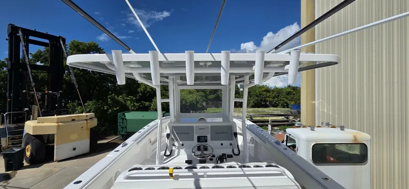 Slide: The Image of Invincible 35 2020 - 5752013