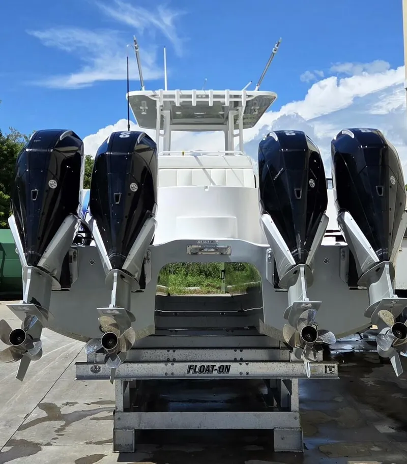 Slide: The Image of Invincible 35 2020 - 5752075